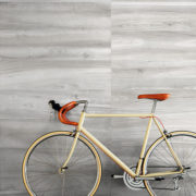 211.020.00000.000 _ Bliss Grey Impr II _ feinsteinzeug keramik fliesen platten _ holzoptik grey grau